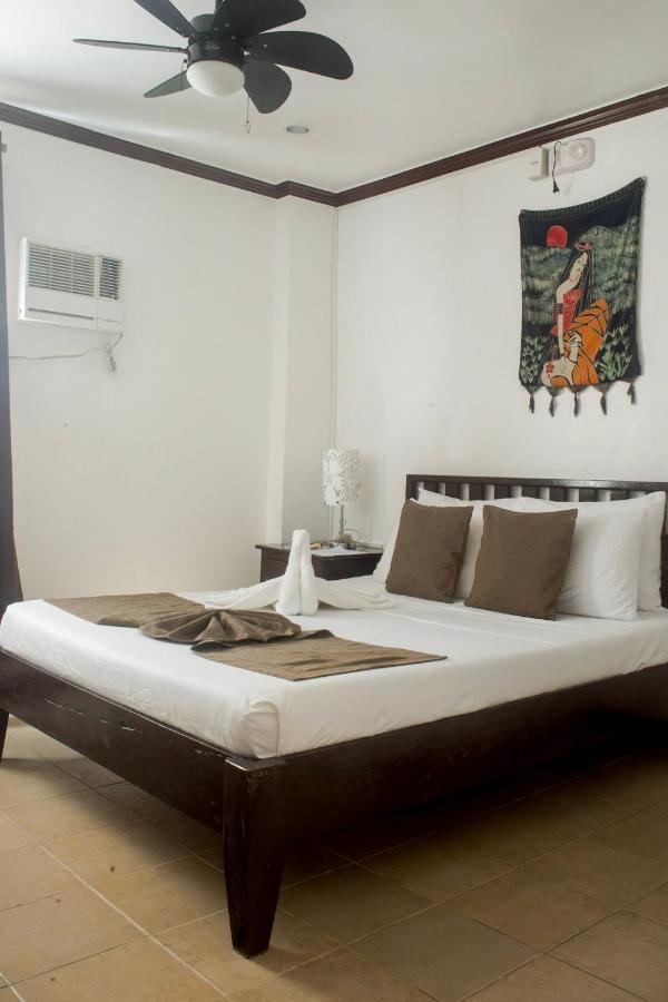Isla Gecko Resort Balabag  Exterior photo