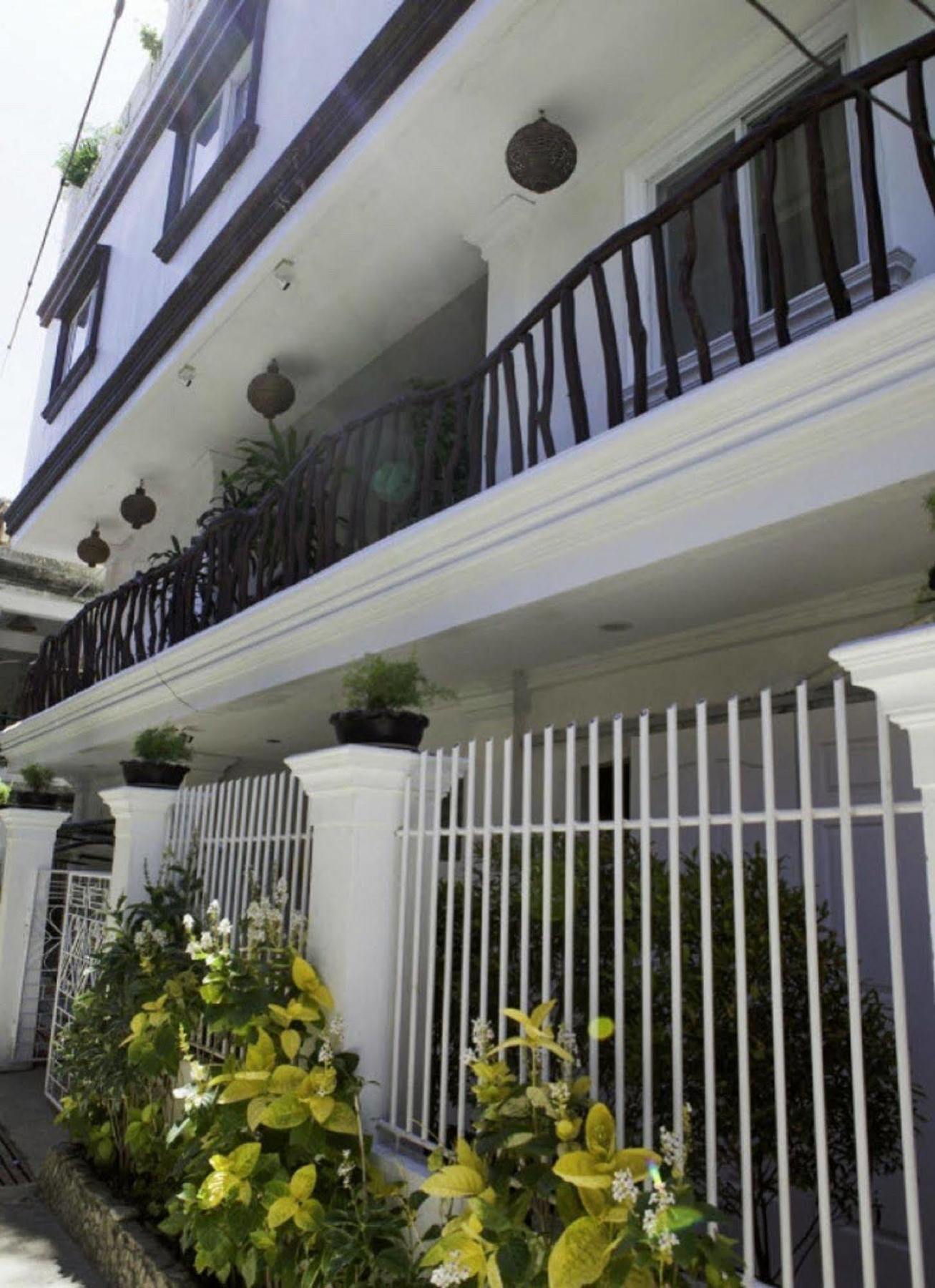 Isla Gecko Resort Balabag  Exterior photo