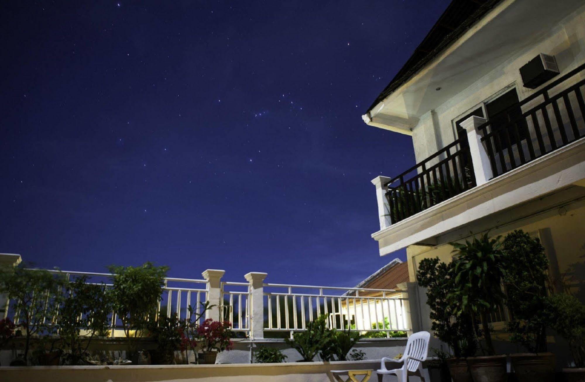 Isla Gecko Resort Balabag  Exterior photo